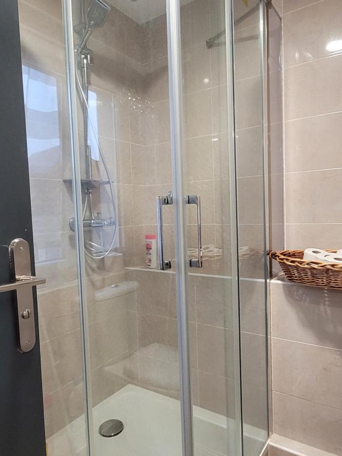 Coquet Appartement A 15Mn De Paris Et 10 Mn De Stade De France, Wifi, Netflix, Groslay Экстерьер фото