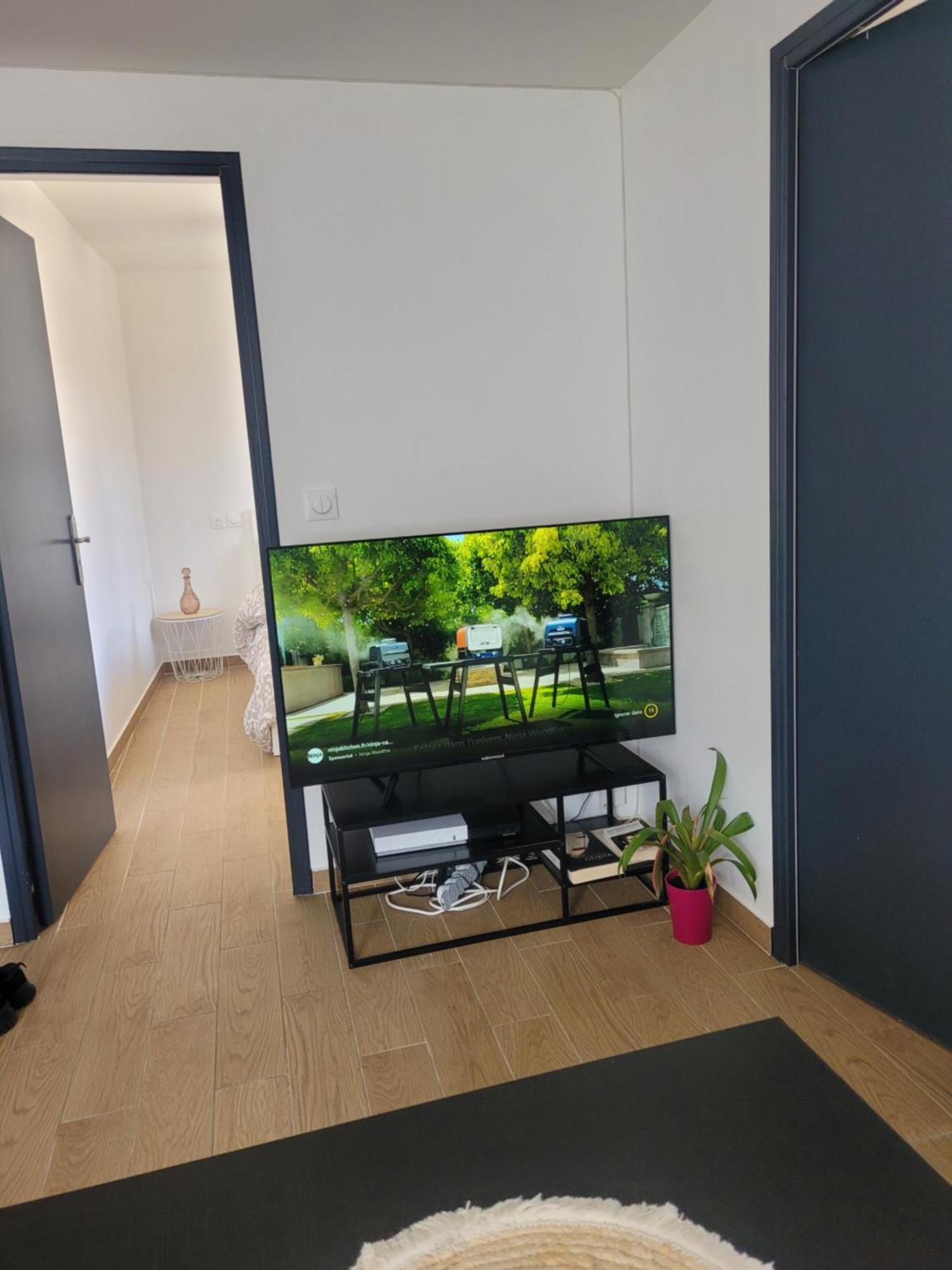 Coquet Appartement A 15Mn De Paris Et 10 Mn De Stade De France, Wifi, Netflix, Groslay Экстерьер фото